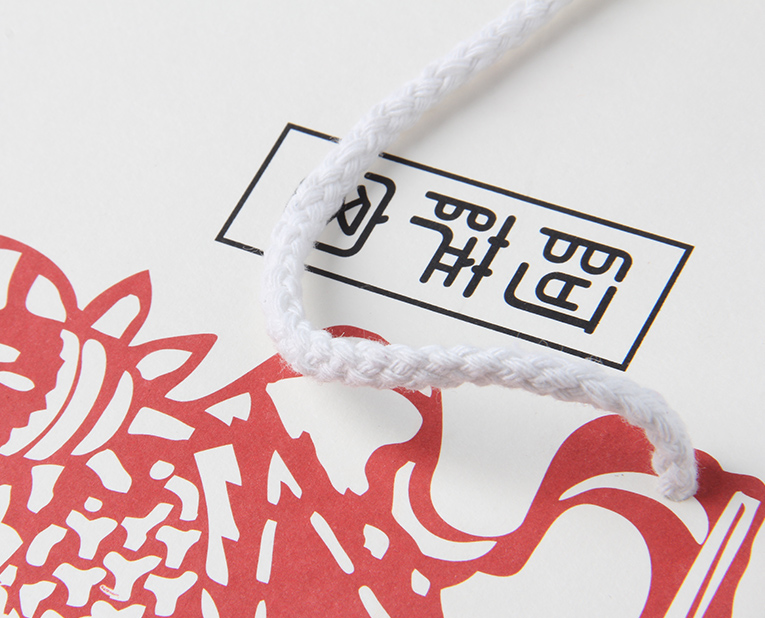 保健品的包裝袋工廠能不能解決金銀油墨脫落？別搞笑啦